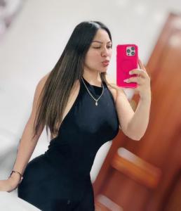 Chica busca chico en Asturias: 