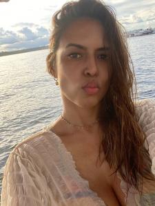 Chica busca chico en La Coruña: 