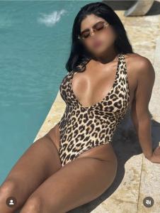 Chica busca chico en Sevilla: 