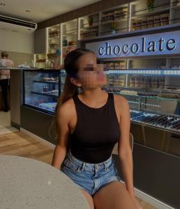 Chica busca chico en Cádiz: 