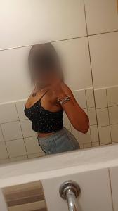 Chica busca chico en Almería: 