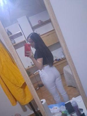 Chica busca chico en Barcelona: 