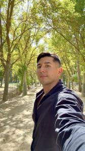 Chico busca chica en Cuenca: 