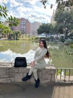 633397602: Chica busca chico en Barcelona