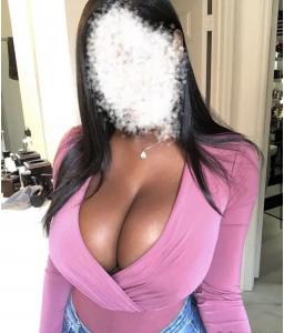 Chica busca chico en Barcelona: 