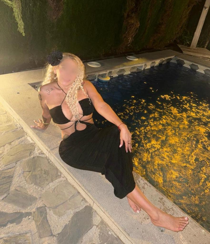 Chica busca chico en Granada: 