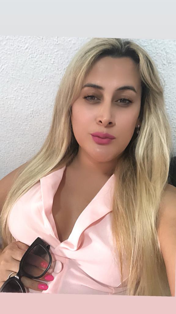 Chica busca chico en Málaga: Chica busca chico