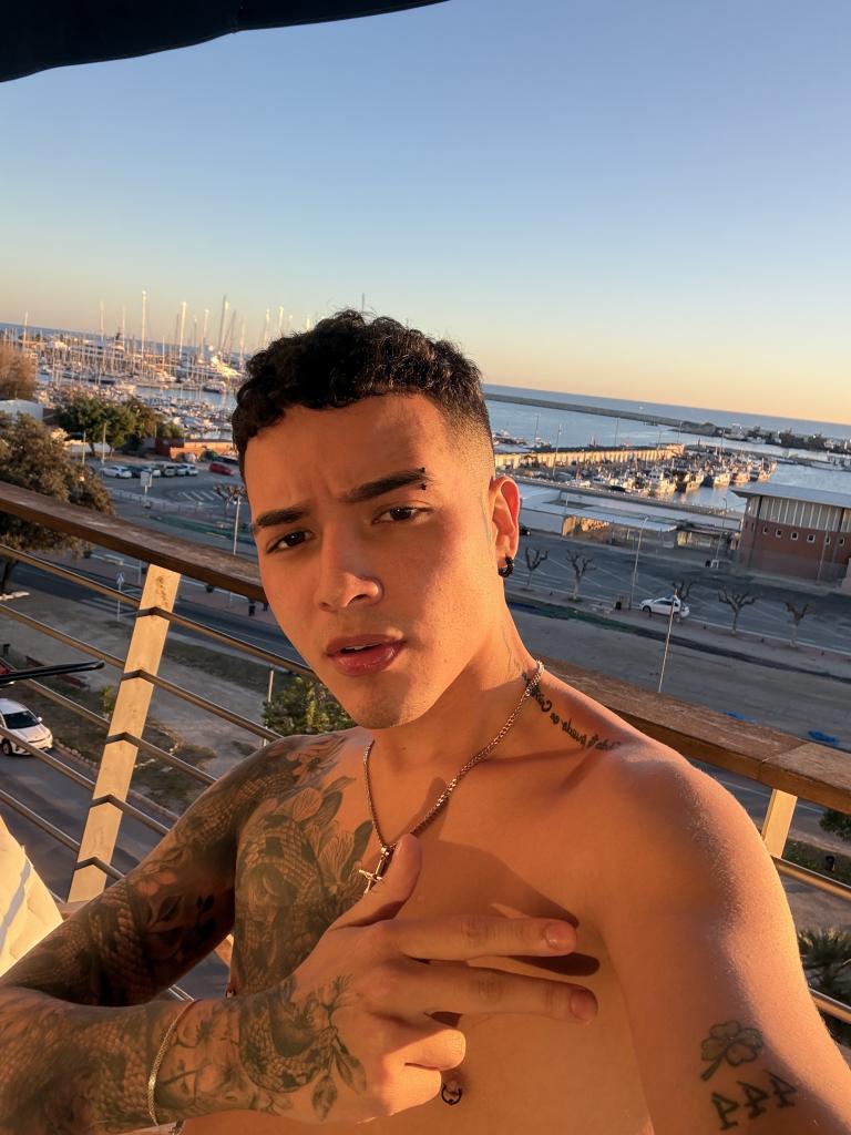 Chico busca chica en Barcelona: 