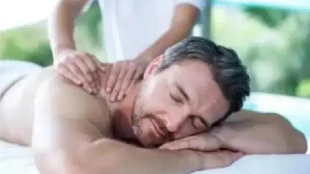 Chica busca chico en La Coruña: 