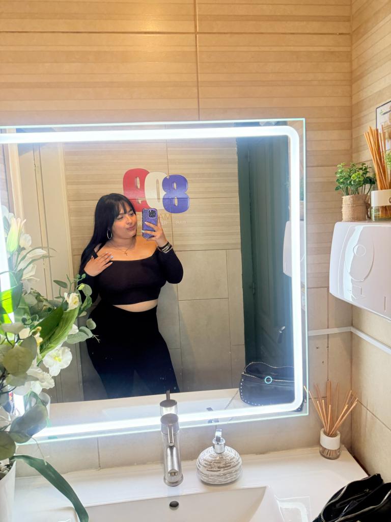 Chica busca chico en Madrid: Chica busca chico