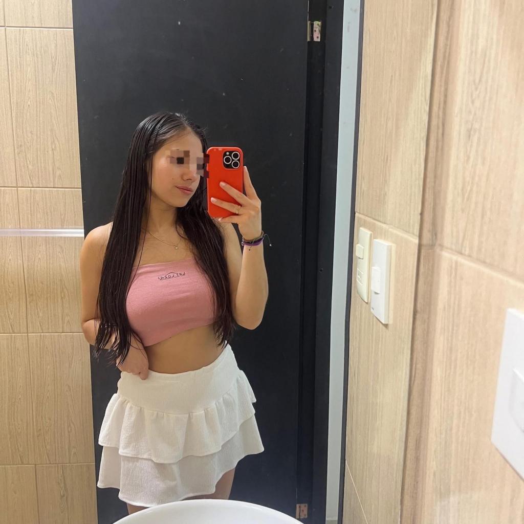 Chica busca chico en La Coruña: 