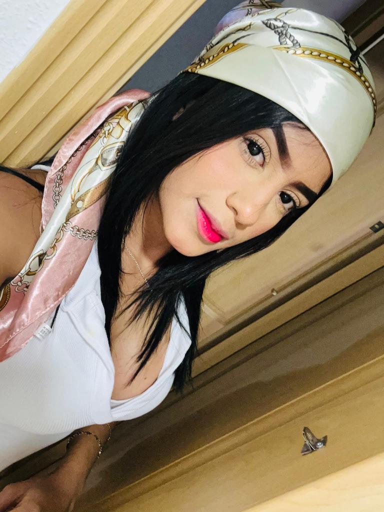 Chica busca chico en Barcelona: 