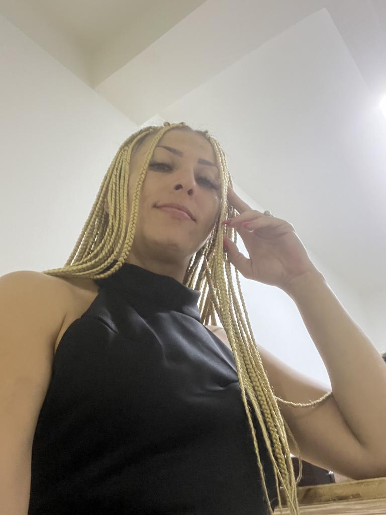 Chica busca chico en Jaén: 