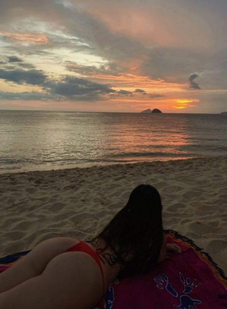 Chica busca chico en Huelva: 