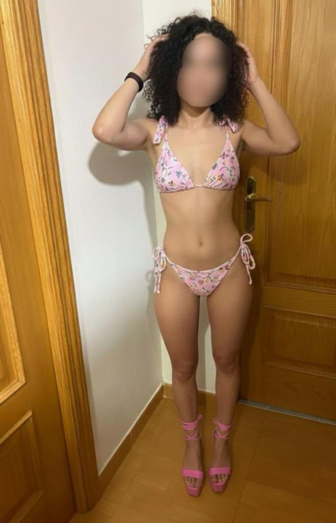 661104858: Chica busca chico en Madrid