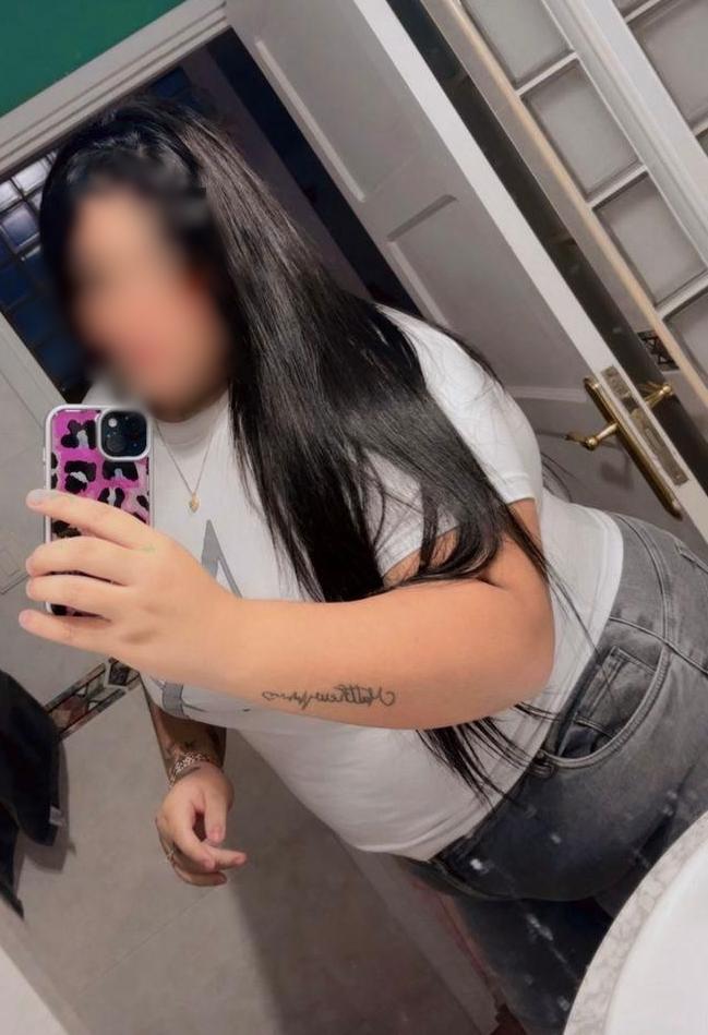 Chica busca chico en Tenerife: 