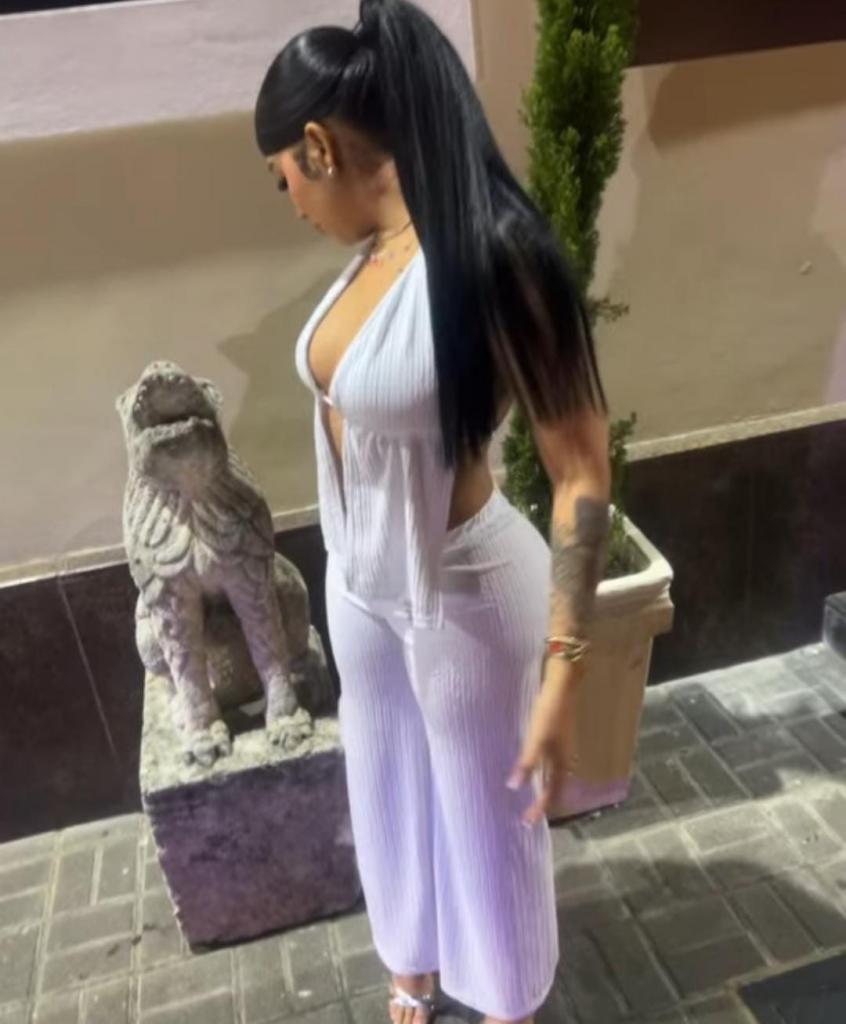 Chica busca chico en Tenerife: 