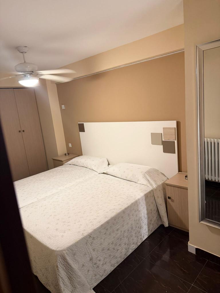 Chica busca chico en Burgos: 