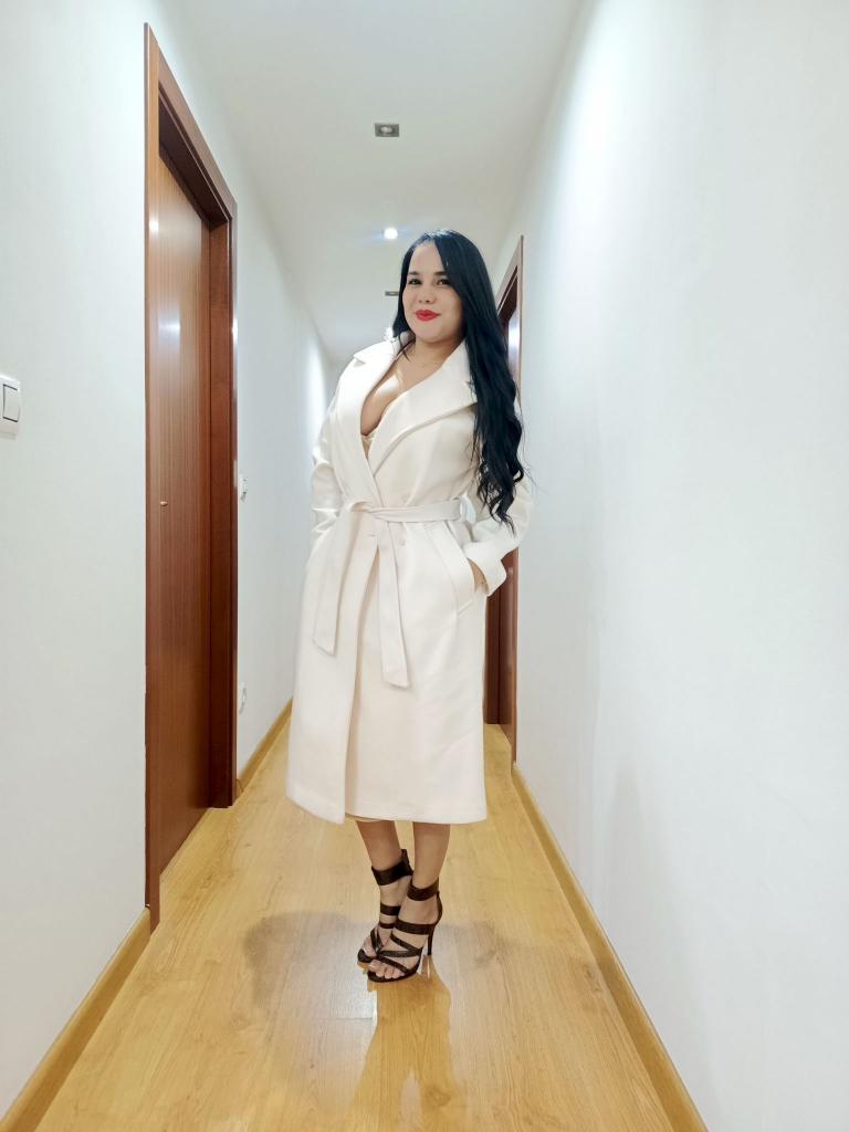 607010965: Chica busca chico en Valencia