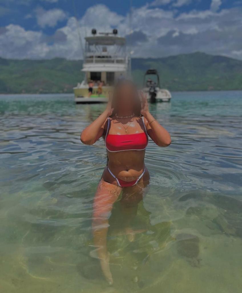 Chica busca chico en Alicante: 