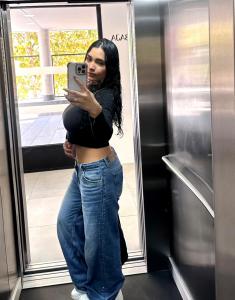 664018976: Chica busca chico en Madrid