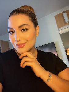 613696413: Chica busca chico en Málaga