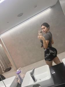 661440328: Chica busca chico en Madrid