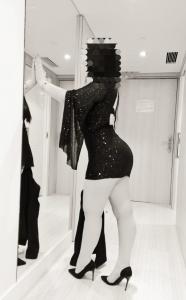 678680098: Chica busca chico en Barcelona