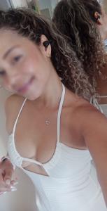 614683662: Chica busca chico en Menorca