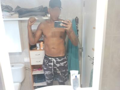 631949337: Chico busca chica en Valencia