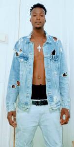 604131676: Chico busca chica en Barcelona