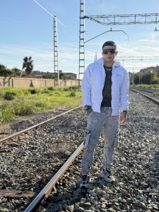 614836400: Chico busca chica en Tarragona