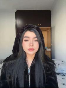 653510661: Chica busca chico en Barcelona