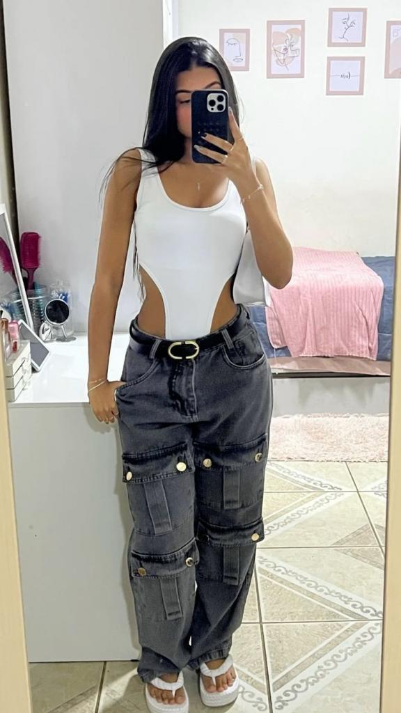 Chica busca chico en Granada: 