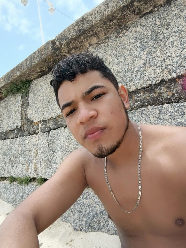 Chico busca chica en Pontevedra: 