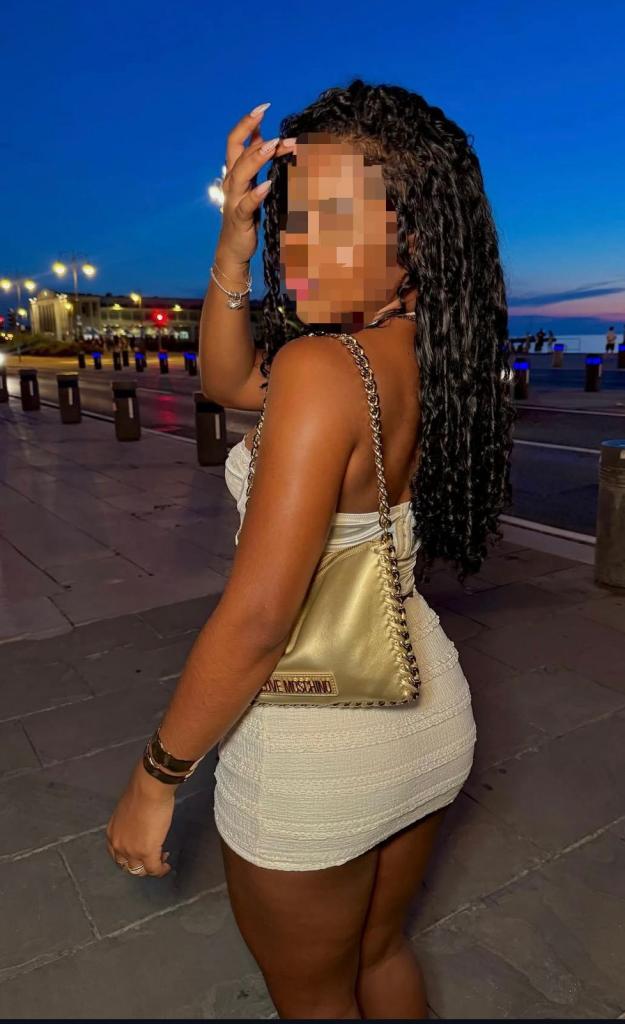 Chica busca chico en Pontevedra: 