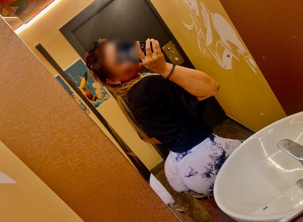 Chica busca chico en Granada: 