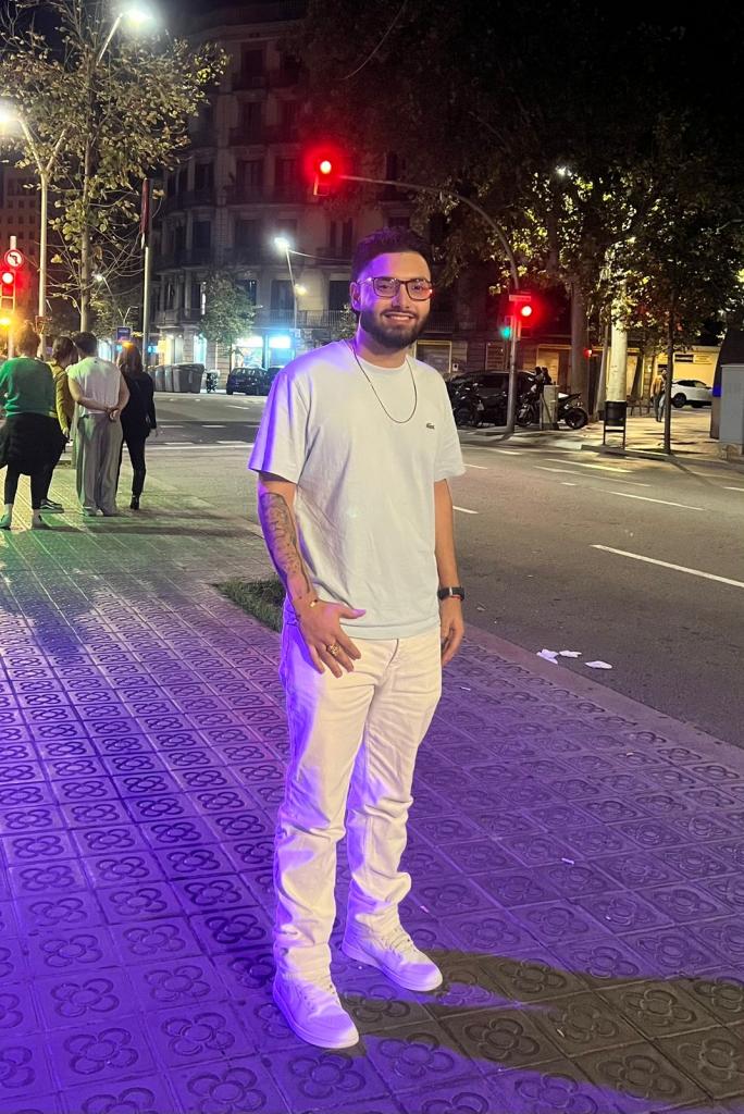 653578277: Chico busca chica en Alicante