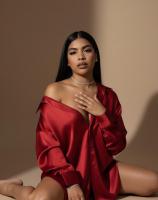 632089797: Chica busca chico en Barcelona