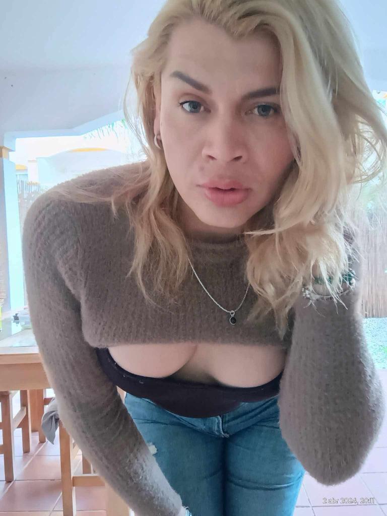 613815787: Chica busca chico en Málaga