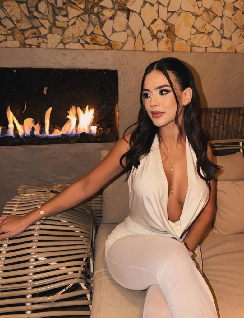 604180179: Chica busca chico en La Coruña