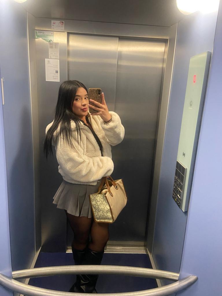 Chica busca chico en Murcia: 