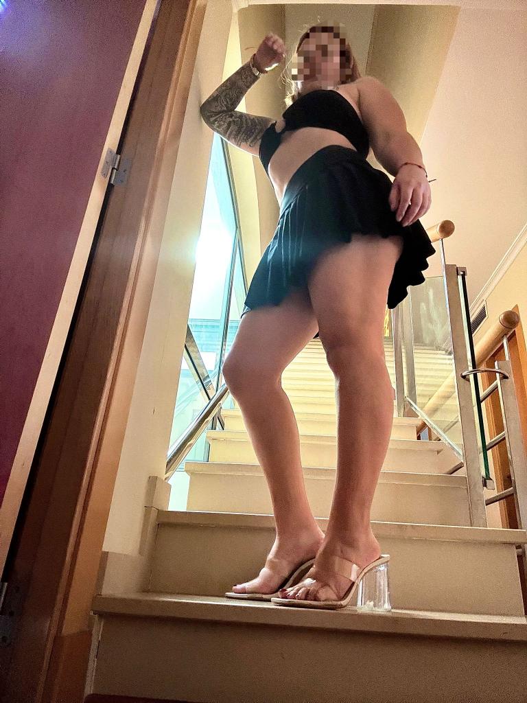 Chica busca chico en Almería: 