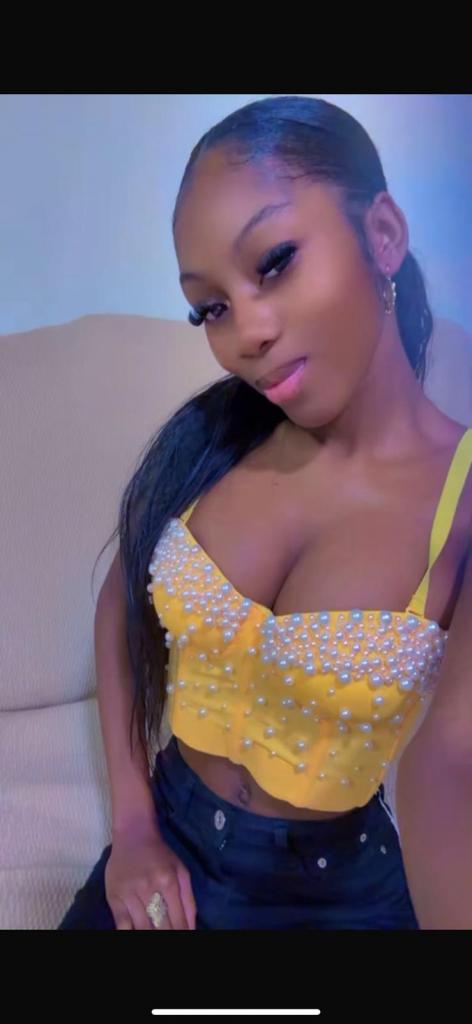 Chica busca chico en Sevilla: 