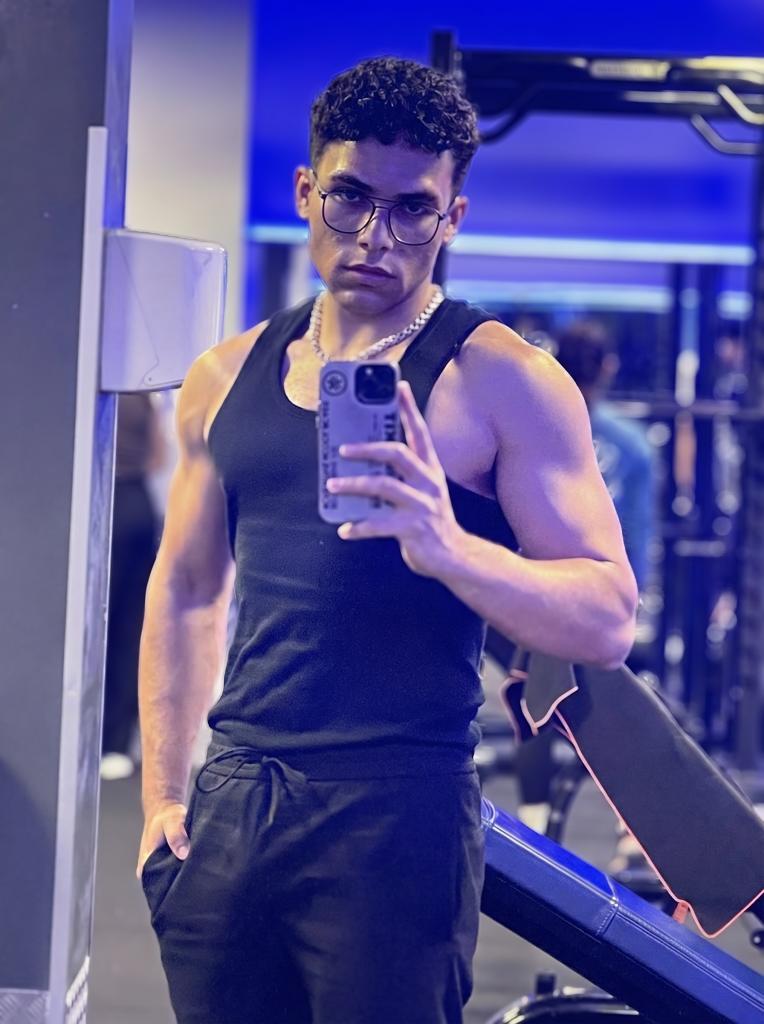 Chico busca chica en Asturias: 