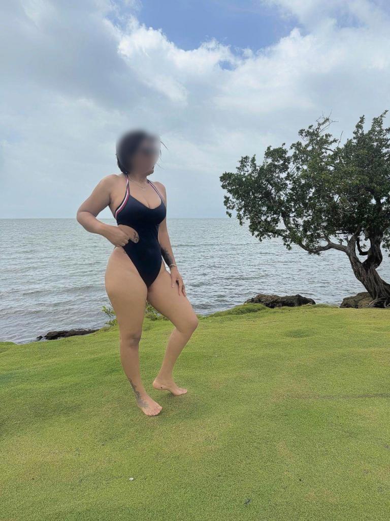 624221126: Chica busca chico en Burgos