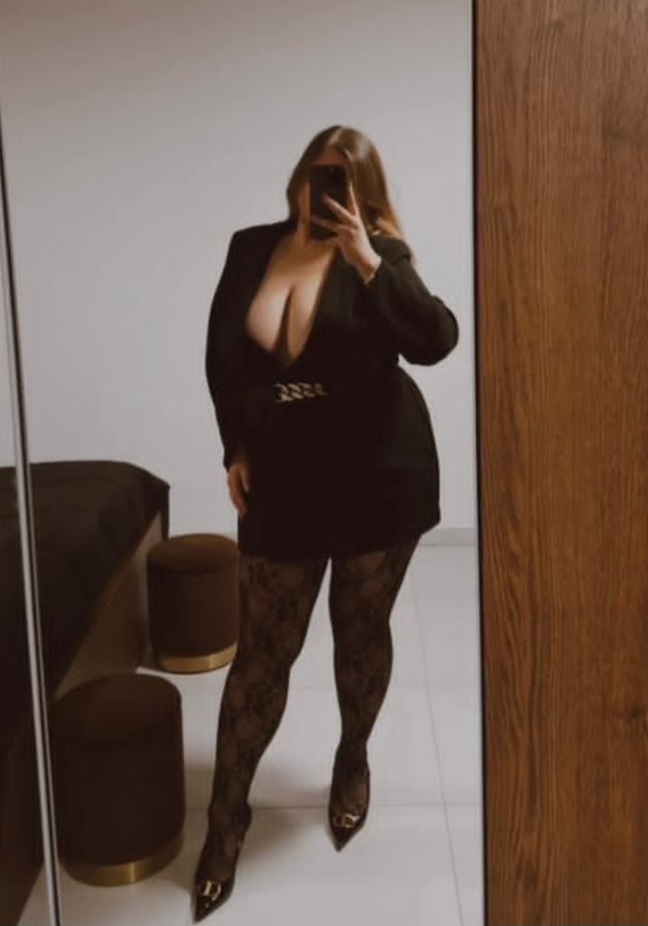 603187301: Chica busca chico en Pontevedra