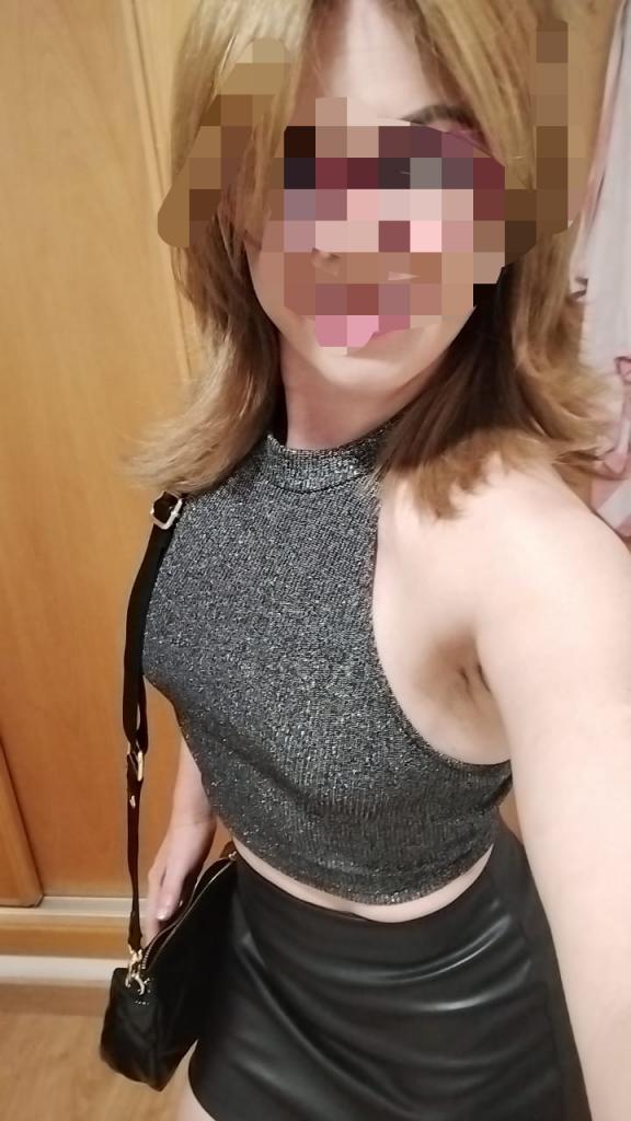 641047884: Chica busca chico en Almería
