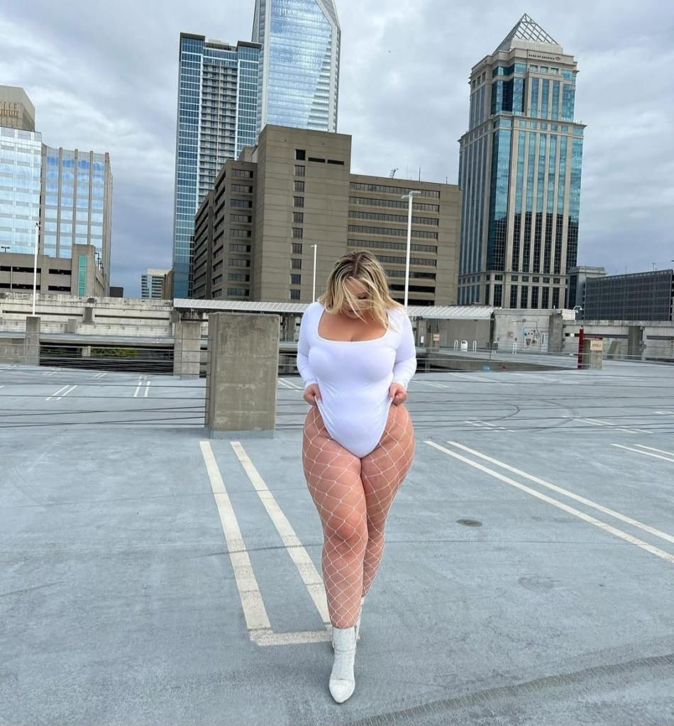 614331669: Chica busca chico en León