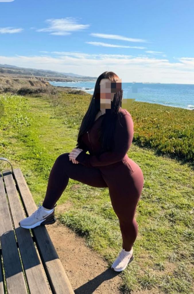 602685893: Chica busca chico en Cáceres